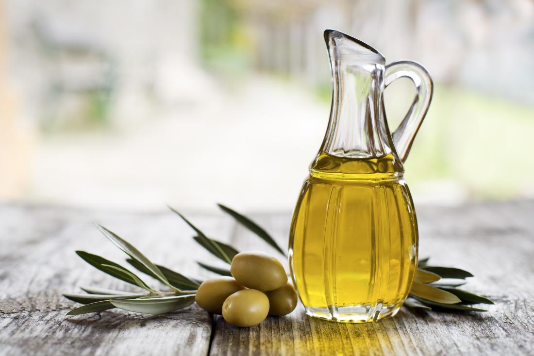 3. जैतून का तेल (Olive Oil)