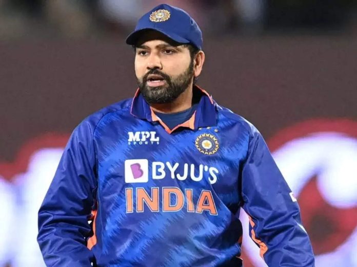 Rohit Sharma: वेस्टइंडीज के खिलाफ T20 मैच हारते ही रोहित ने, इन प्लेयर्स पर हुए आगबबूला और दी चेतावनी