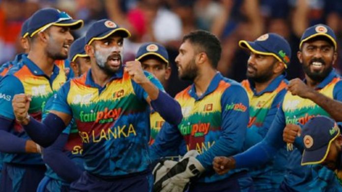 Asia Cup 2022: पाकिस्तान को चटायी धूल श्रीलंका के सिर सजा एशिया कप का ताज, रंग लाई गेंदबाजों की मेहनत