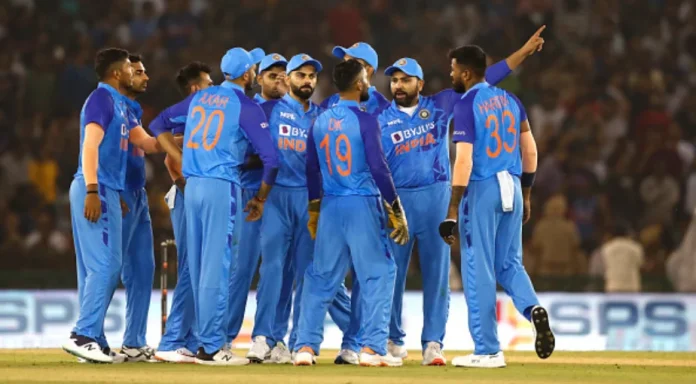 Big News! T20 World Cup: रोहित शर्मा ने शामिल किये दो खतरनाक खिलाड़ी एक उड़ाता है छक्का तो दूसरा उड़ता है स्टम्प