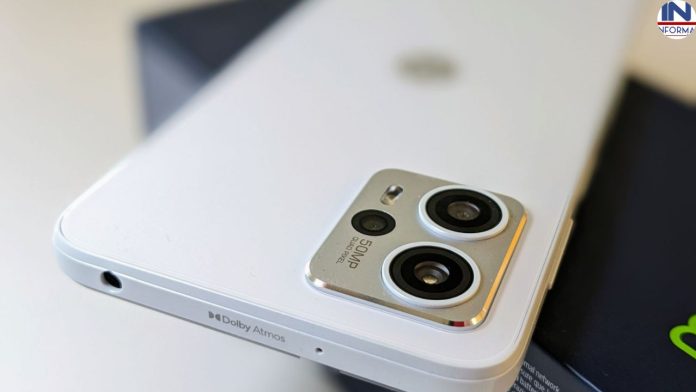 Samsung को मार्केट से दफा करने आ गया Motorola का पॉवरफुल स्मार्टफोन, DSLR कैमरा क्वालिटी के साथ, जिसे लड़कियाँ देखते ही हो जाती हैं पागल