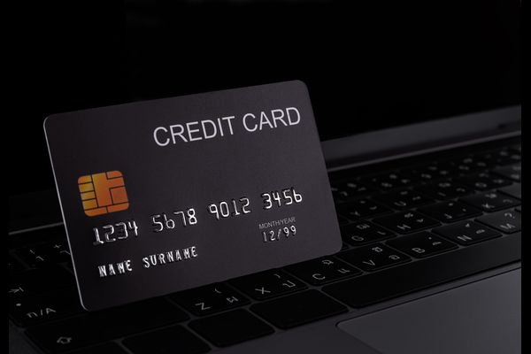 Credit Card New Rule: क्रेडिट कार्ड का इस्तेमाल करते हैं तो अब बैंक को देनी होगी यह जानकारी, अधिसूचन जारी हुआ