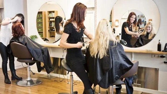 Get the ultimate beauty experience with India's top 10 salons, check details