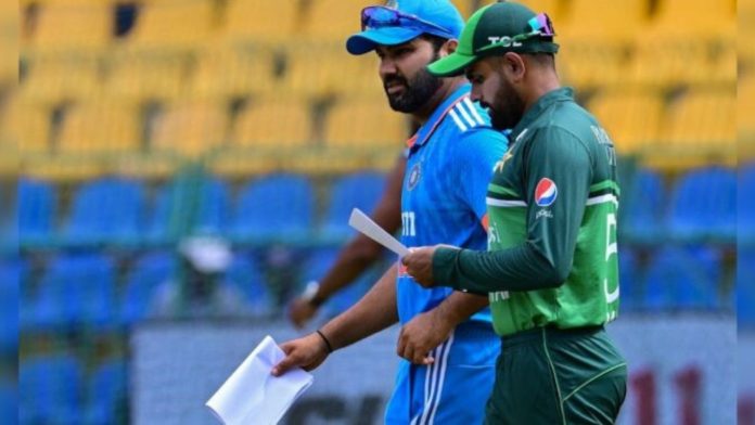 IND Vs PAK ODI World Cup Live: India won the toss, decided to bowl first against Pakistan