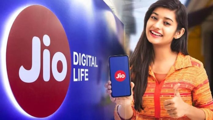 Big gift to Jio's 44 crore SIM users! You will get free Netflix and 5G data for 84 days