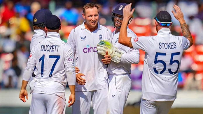 India vs England : इंग्लैंड के खिलाफ पहला टेस्ट मैच हारते ही भारतीय फैंस हुए गुस्से से आग बबूला