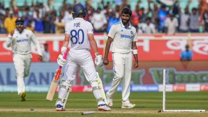 India vs England Live Score: जसप्रीत बुमराह के बुलेट की रफ़्तार वाली गेंद के आगे, ढेर हुए इंग्लैंड के गेंदबाज