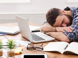 What to do if you sleep in the office?