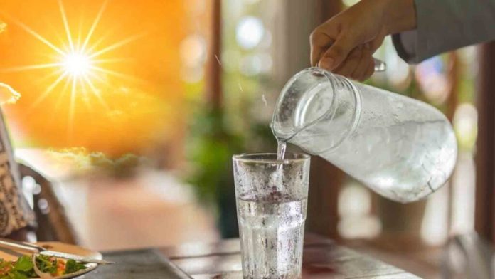 गर्मी में क्या हेल्थ के लिए वाकई अच्छा है ठंडा पानी? आज ही जान लें इसका पूरा सच