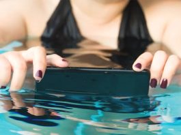 Waterproof phone